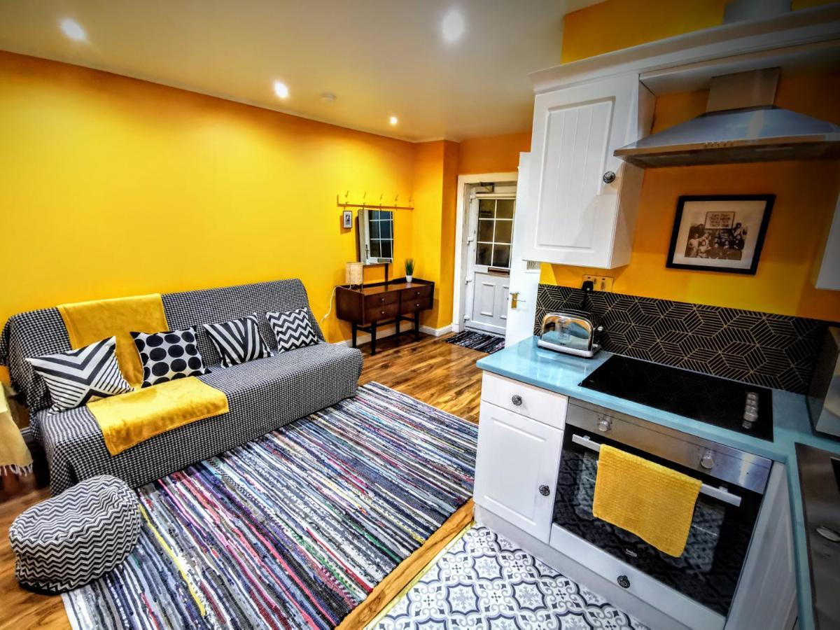 Strathy Point Lighthouse Apartment Екстериор снимка