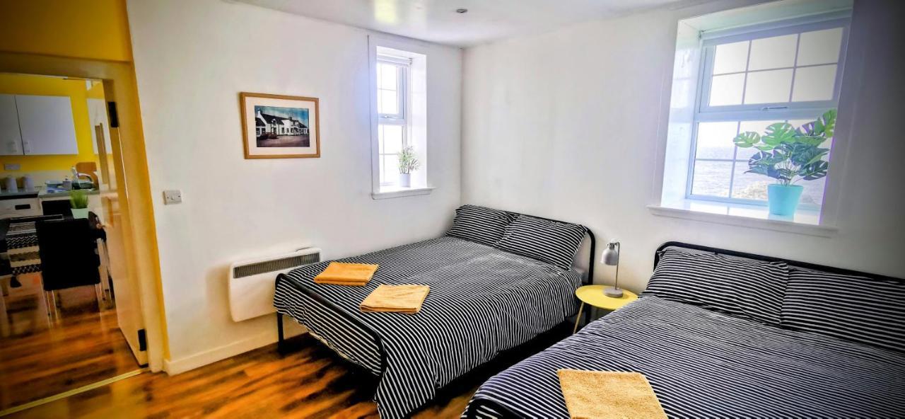Strathy Point Lighthouse Apartment Екстериор снимка